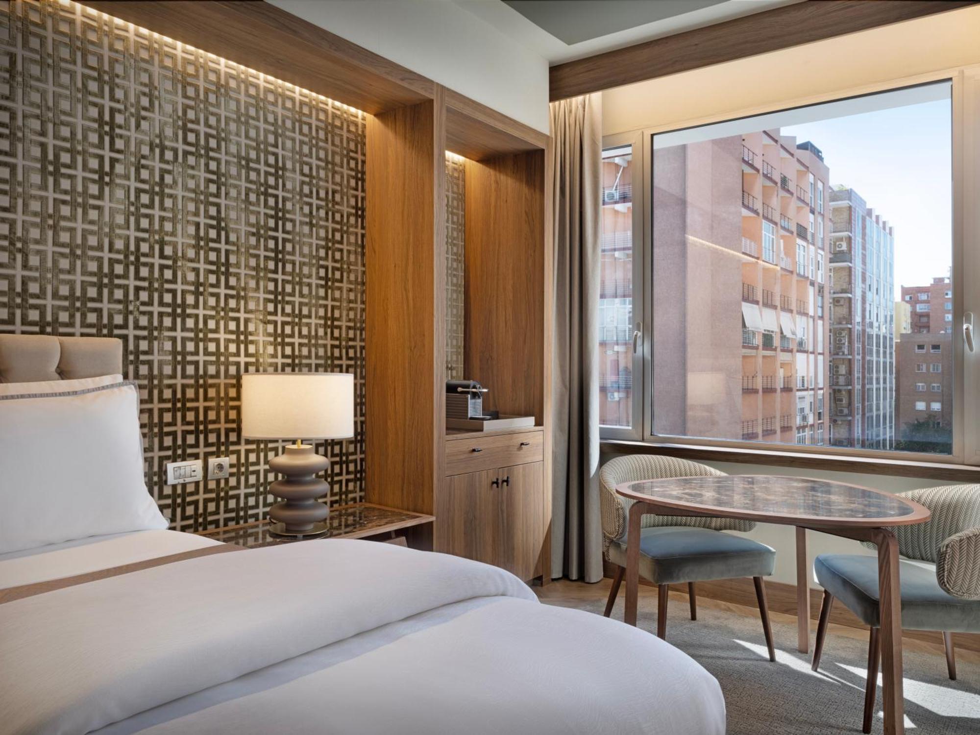 Hotel The Westin Madrid Cuzco Extérieur photo