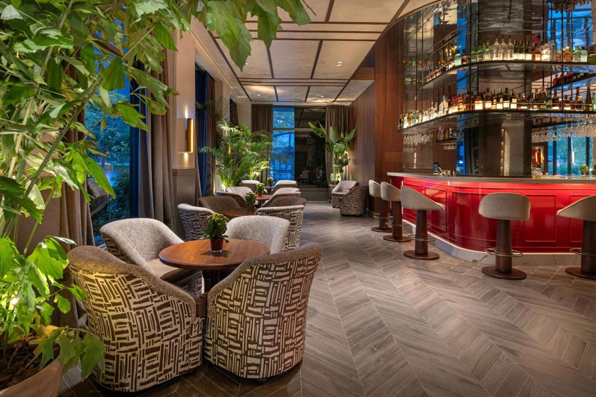 Hotel The Westin Madrid Cuzco Extérieur photo